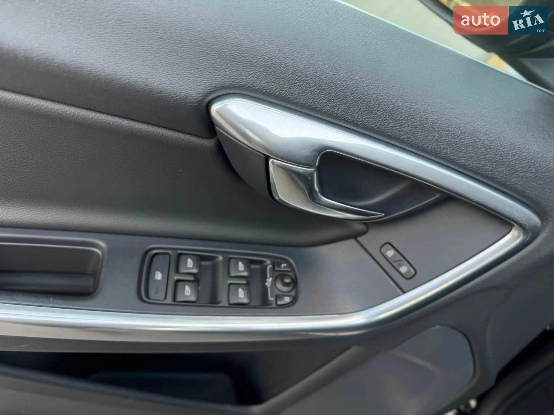 2015 Volvo V60 - мініатюра 46