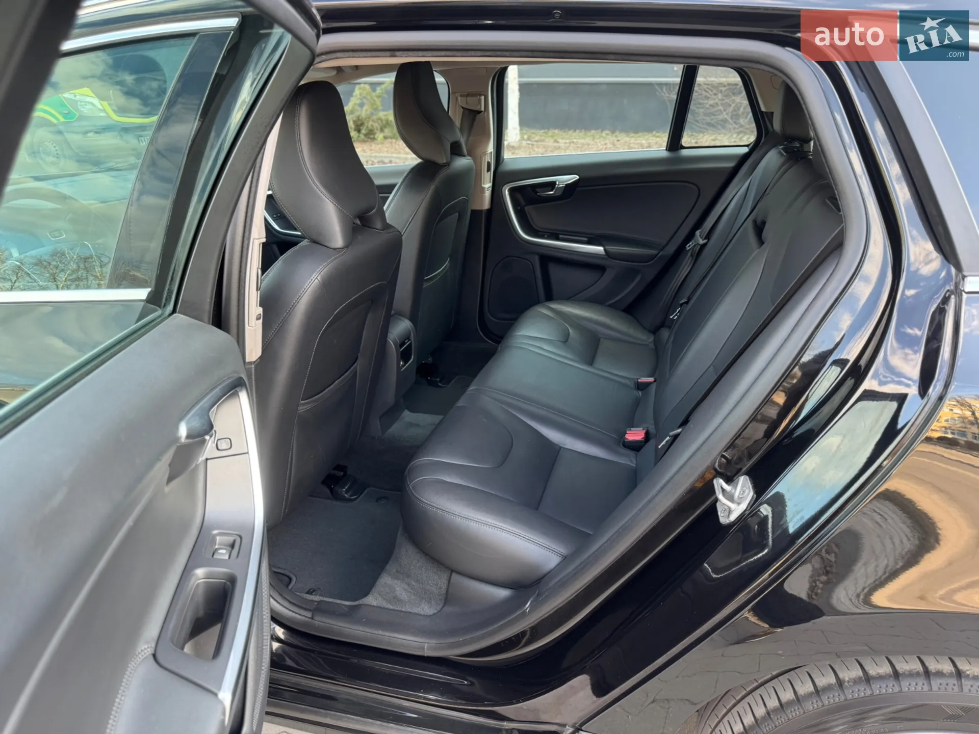 2015 Volvo V60 - мініатюра 47
