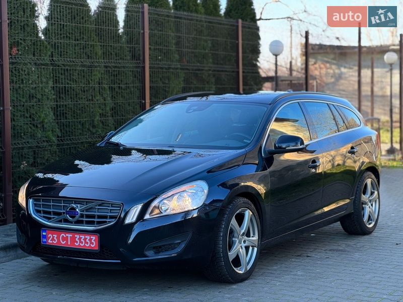 Volvo V60 2011 Volvo V60 2011
