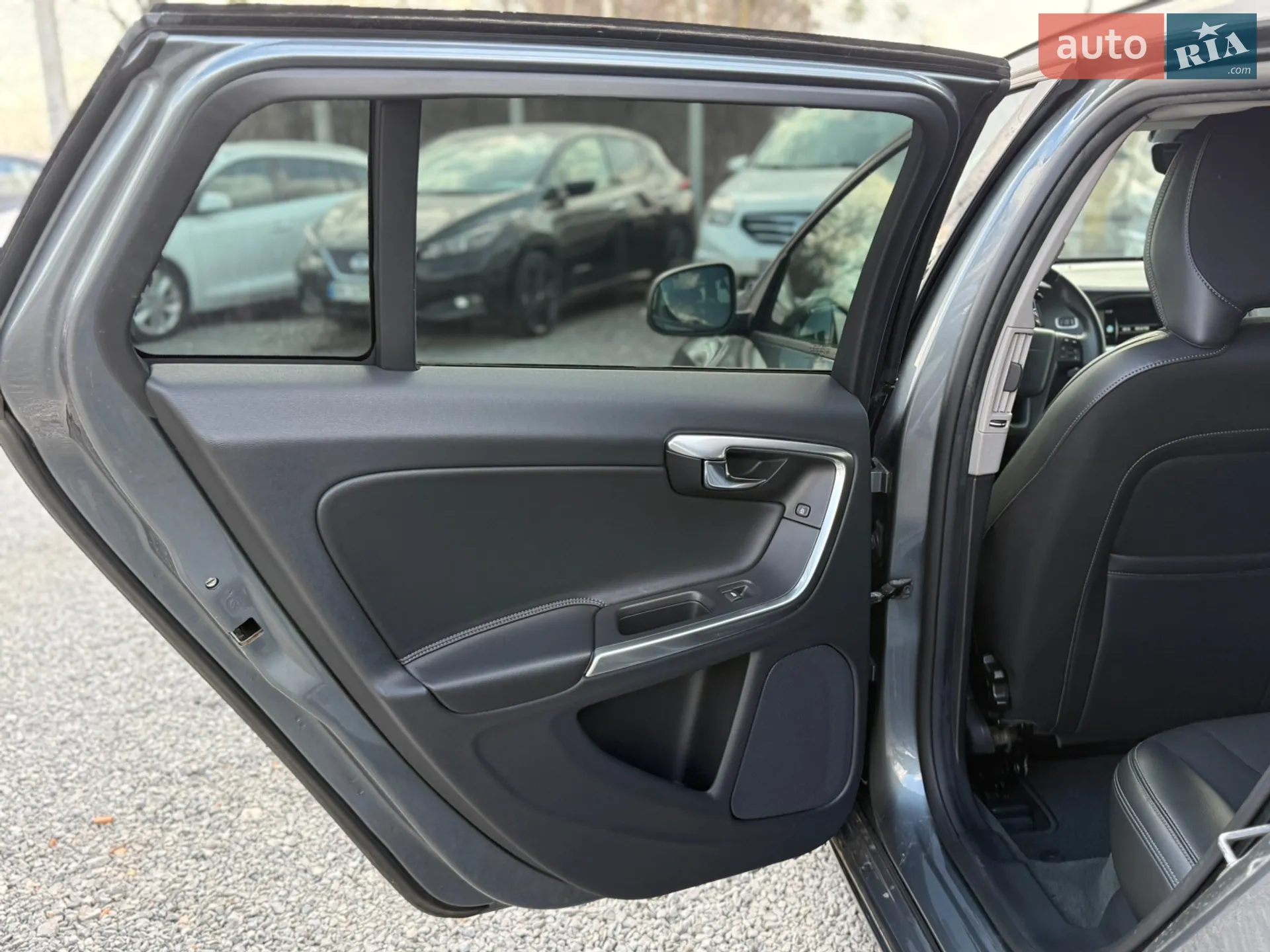 2016 Volvo V60 - мініатюра 20