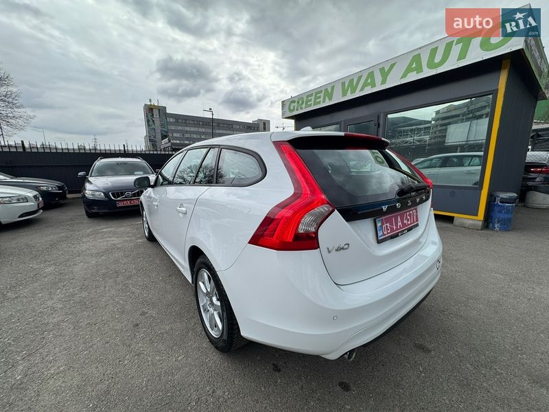 Универсал Volvo V60 2013 в Киеве фото 63 Универсал Volvo V60 2013 в Киеве