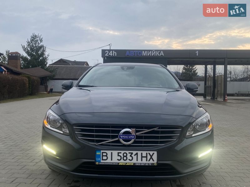 Универсал Volvo V60 2014 в Косове