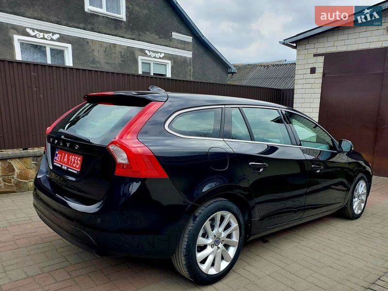 Универсал Volvo V60 2014 в Бродах
