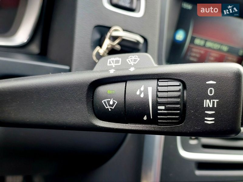 Универсал Volvo V60 2014 в Бродах