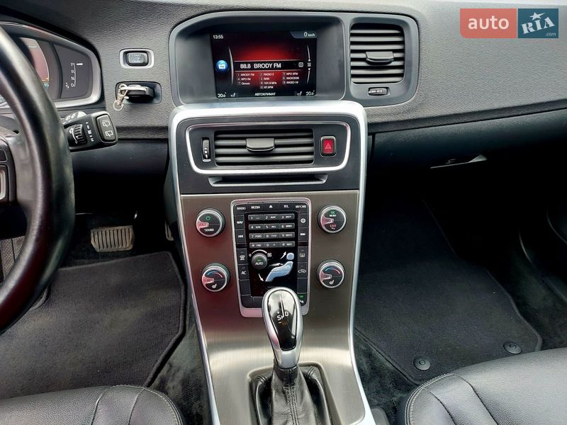 Универсал Volvo V60 2014 в Бродах