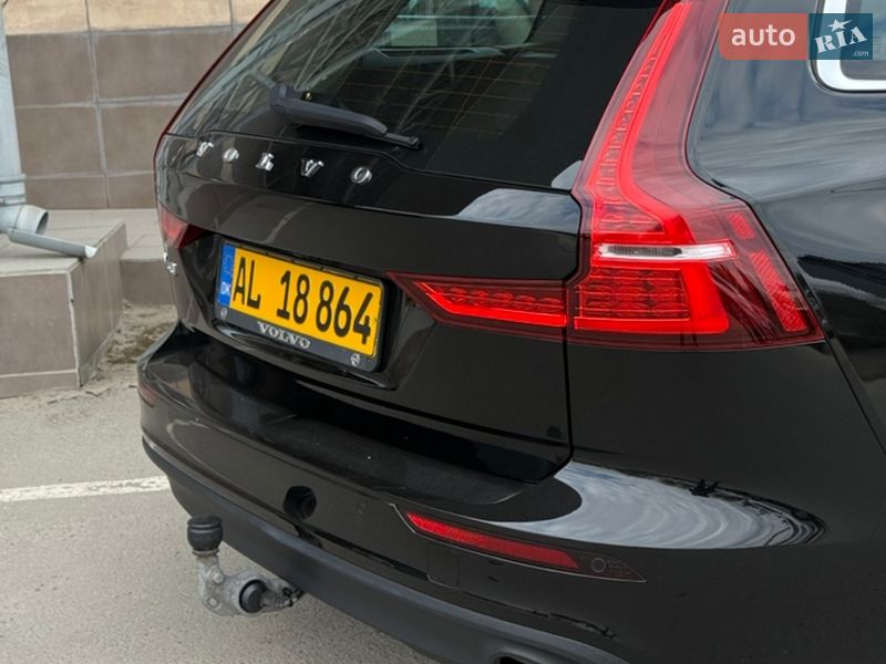Универсал Volvo V60 2020 в Тернополе фото 40 Универсал Volvo V60 2020 в Тернополе