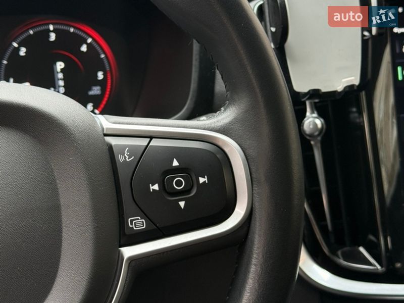 Универсал Volvo V60 2020 в Тернополе фото 58 Универсал Volvo V60 2020 в Тернополе