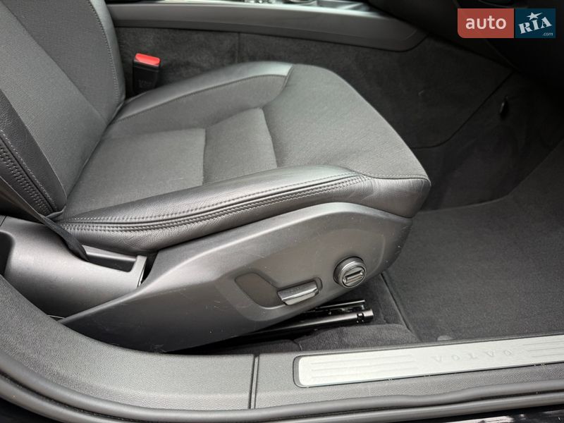 Универсал Volvo V60 2020 в Тернополе фото 70 Универсал Volvo V60 2020 в Тернополе