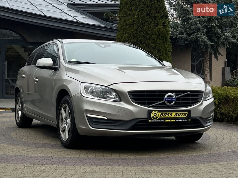 Volvo V60 2015