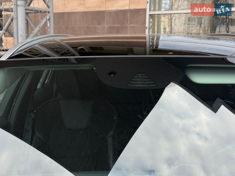 Універсал Volvo V60 2019 в Тернополі