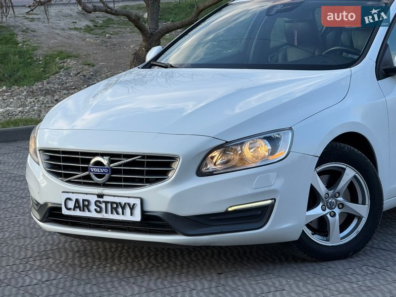 Универсал Volvo V60 2014 в Стрые фото 10 Универсал Volvo V60 2014 в Стрые