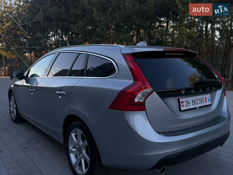 Універсал Volvo V60 2013 в Луцьку