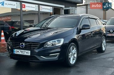 Универсал Volvo V60 2015 в Коростене