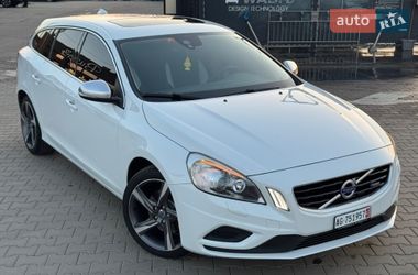 Універсал Volvo V60 2011 в Луцьку