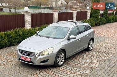 Універсал Volvo V60 2012 в Житомирі