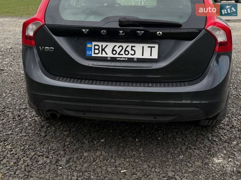 Універсал Volvo V60 2012 в Вараші