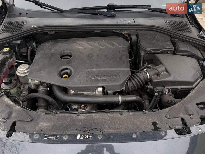 Універсал Volvo V60 2012 в Вараші