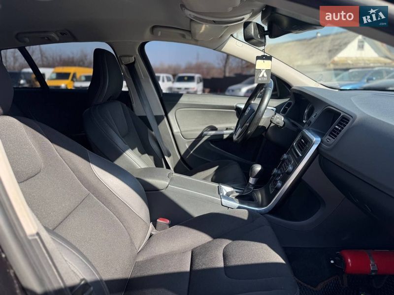 Універсал Volvo V60 2012 в Кременці фото 9 Універсал Volvo V60 2012 в Кременці