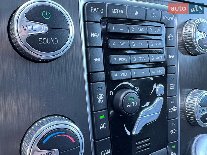 Універсал Volvo V60 2014 в Києві