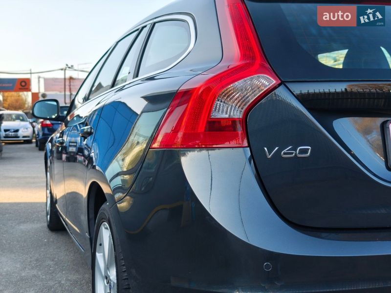 Універсал Volvo V60 2014 в Києві