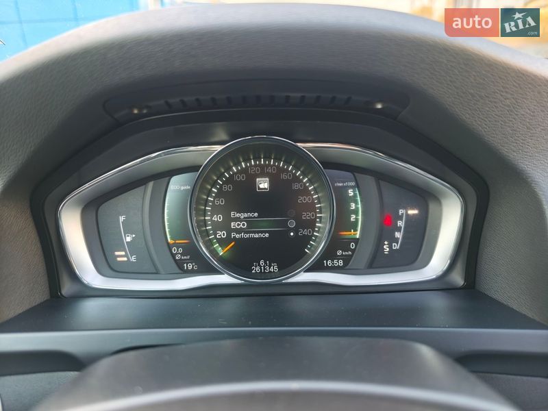 Універсал Volvo V60 2014 в Києві