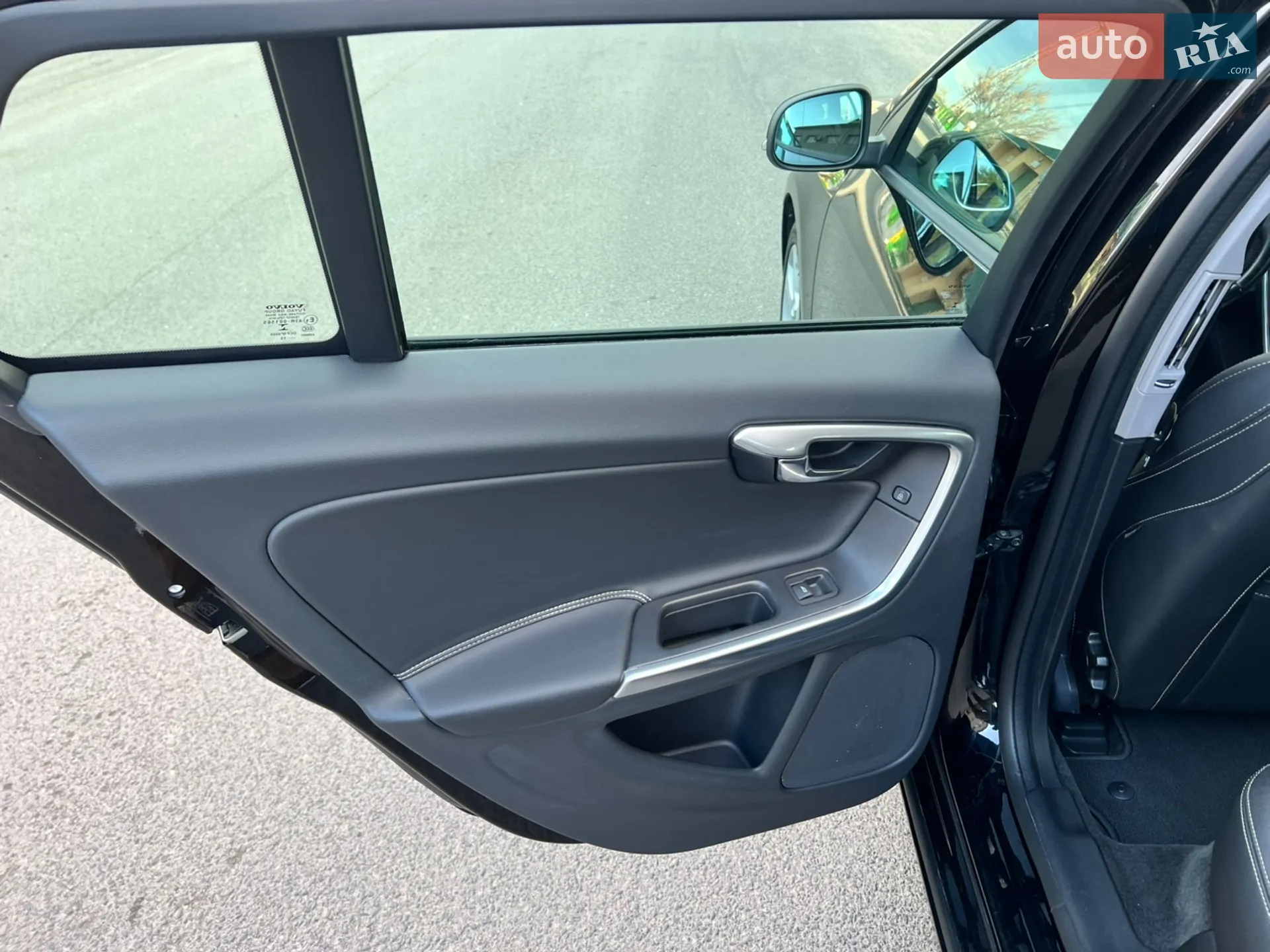 2015 Volvo V60 - мініатюра 19