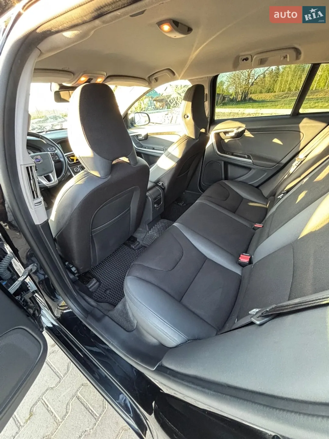 2011 Volvo V60 - мініатюра 14