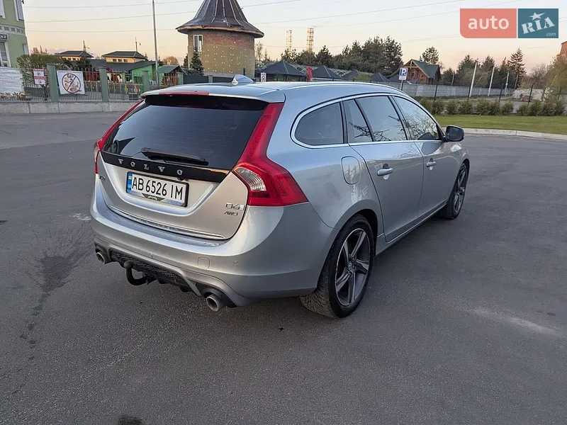Volvo V60 2014 VIN YV1GWAA50F1224512 фото оголошення 11 з 126
