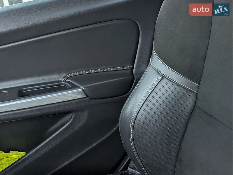 Volvo V60 2014 VIN YV1GWAA50F1224512 фото оголошення 50 з 126
