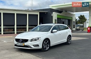 Универсал Volvo V60 2015 в Ровно