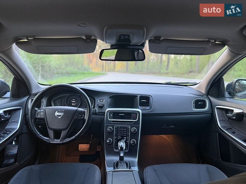 Универсал Volvo V60 2013 в Львове