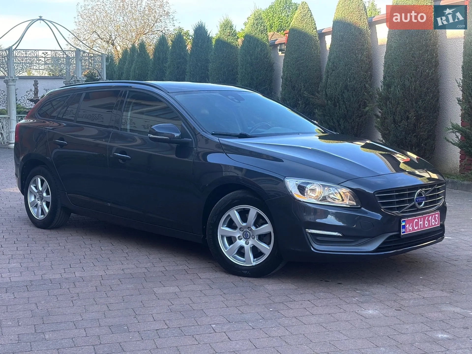 2015 Volvo V60 - мініатюра 8