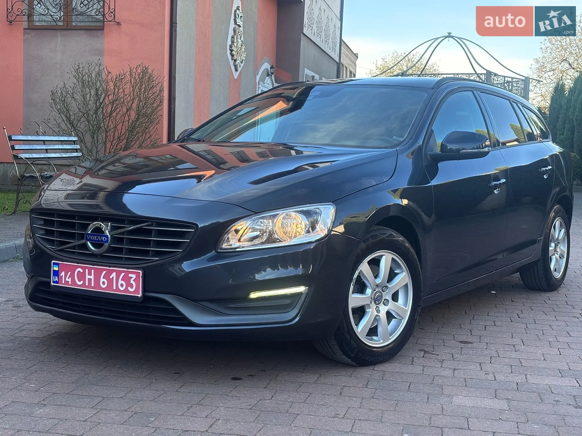 2015 Volvo V60 - мініатюра 28