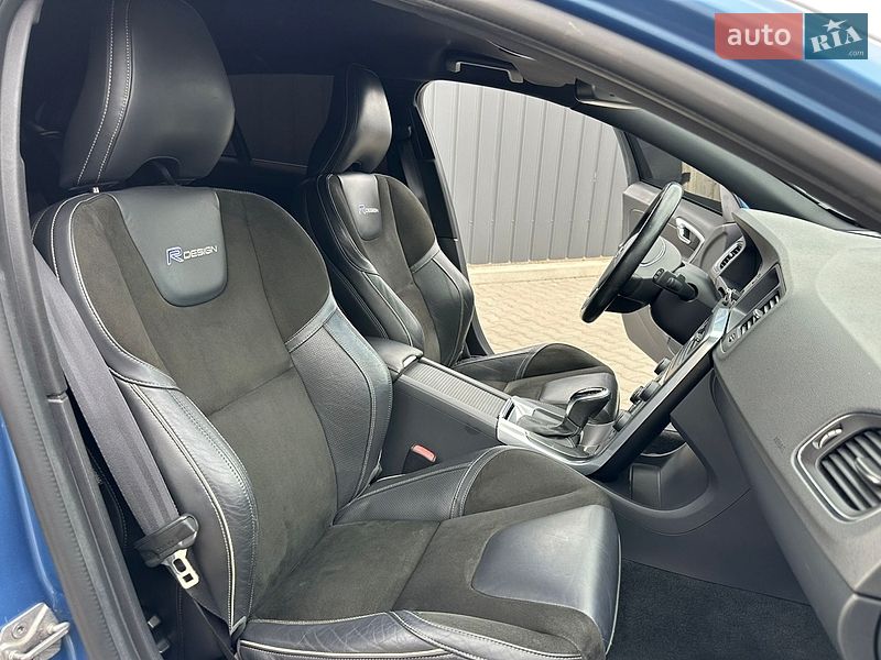 Универсал Volvo V60 2013 в Луцке