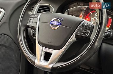 Універсал Volvo V60 2017 в Дрогобичі