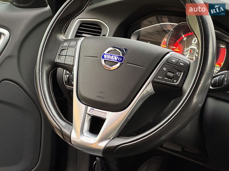 Універсал Volvo V60 2017 в Дрогобичі