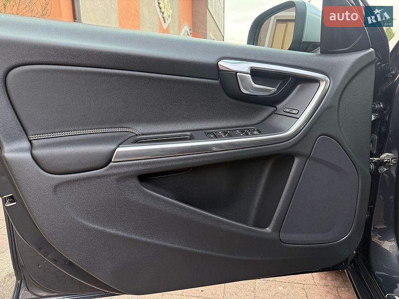 Универсал Volvo V60 2012 в Стрые