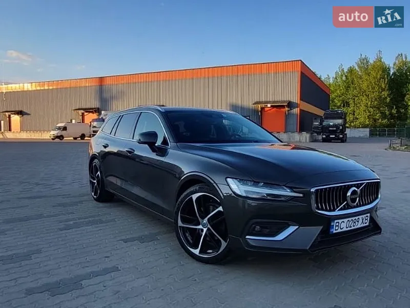 Volvo V60 2018