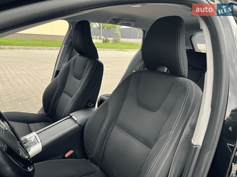 Универсал Volvo V60 2015 в Луцке