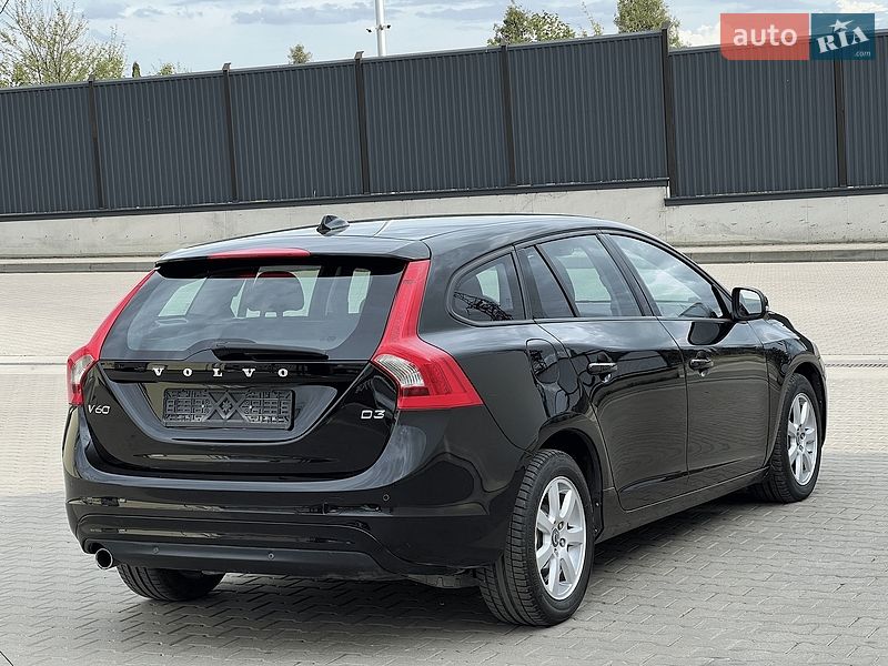 Универсал Volvo V60 2015 в Луцке