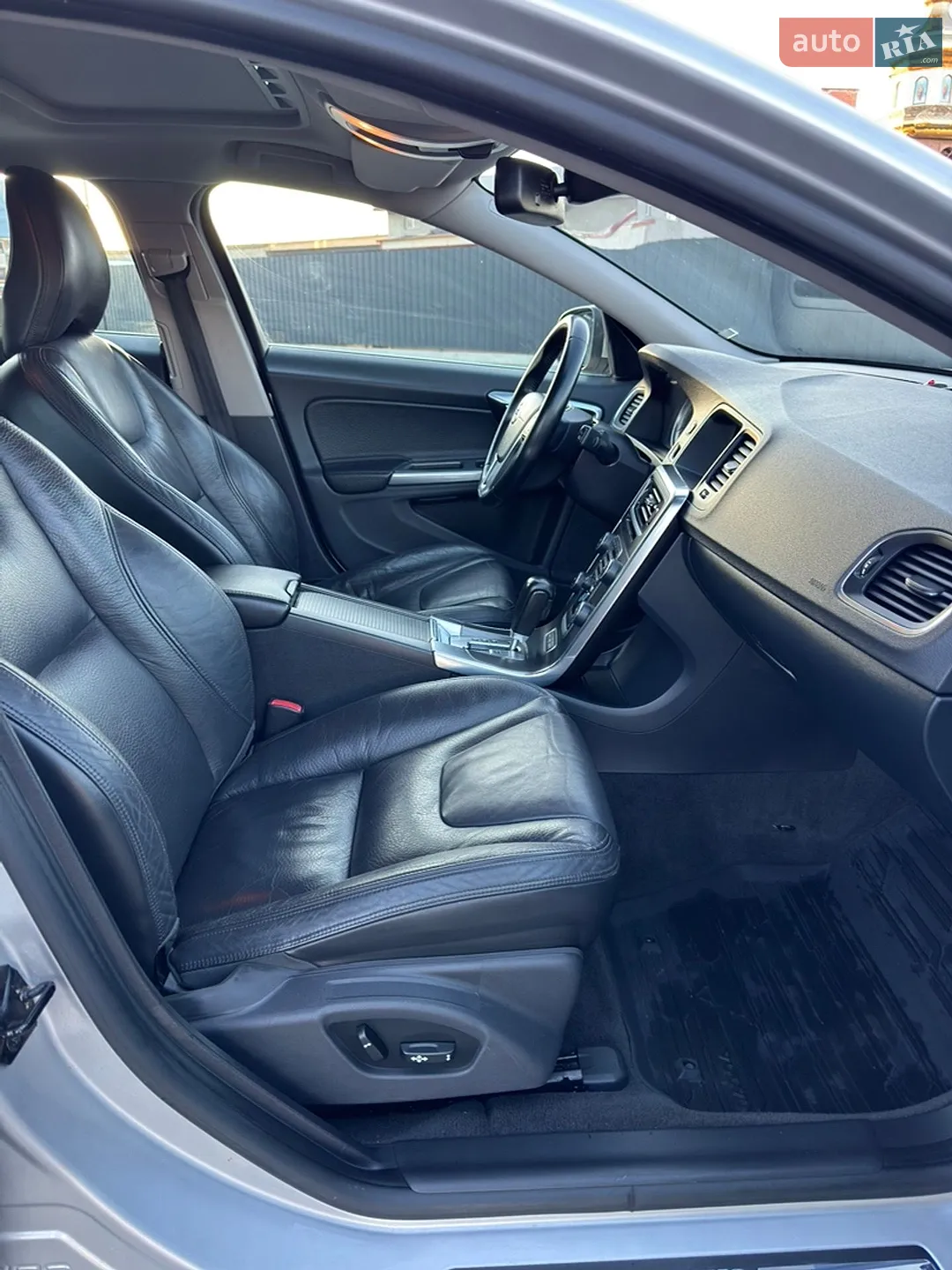 2011 Volvo V60 - мініатюра 36
