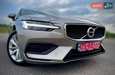 Универсал Volvo V60 2021 в Трускавце