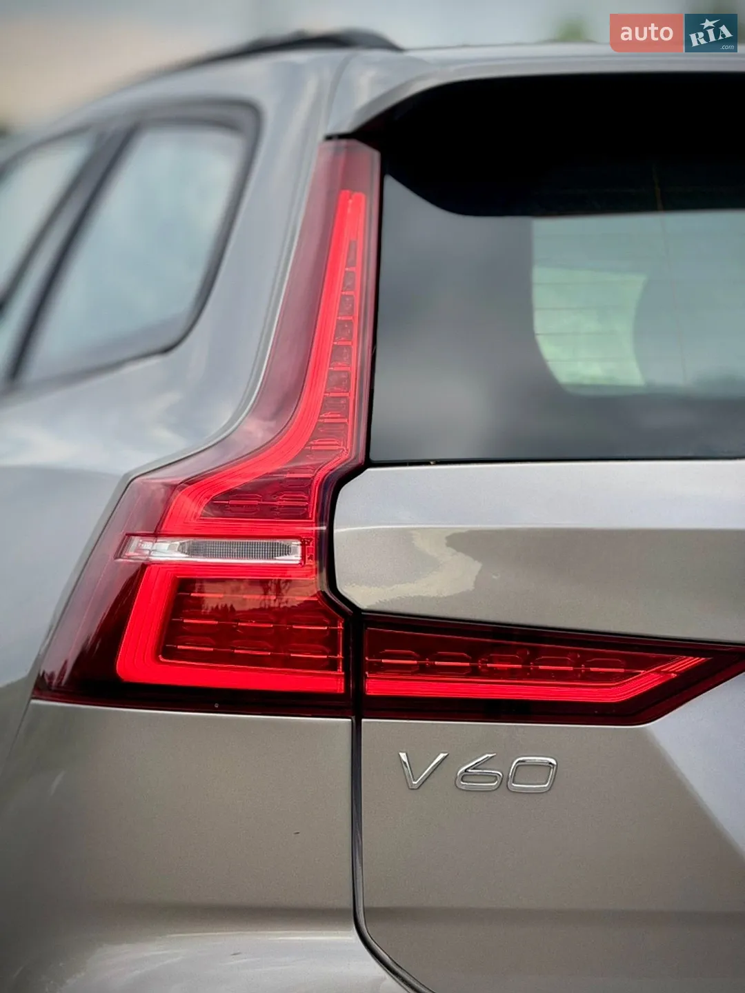 2021 Volvo V60 - мініатюра 31
