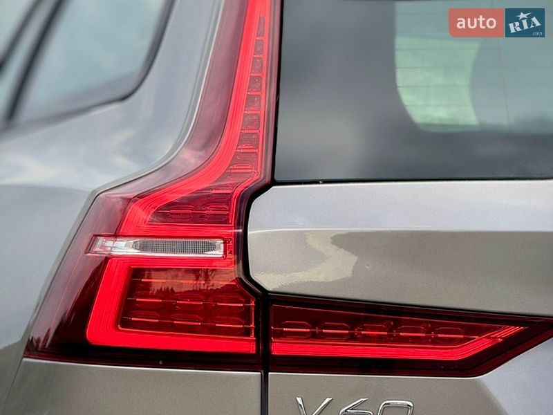 Универсал Volvo V60 2021 в Трускавце