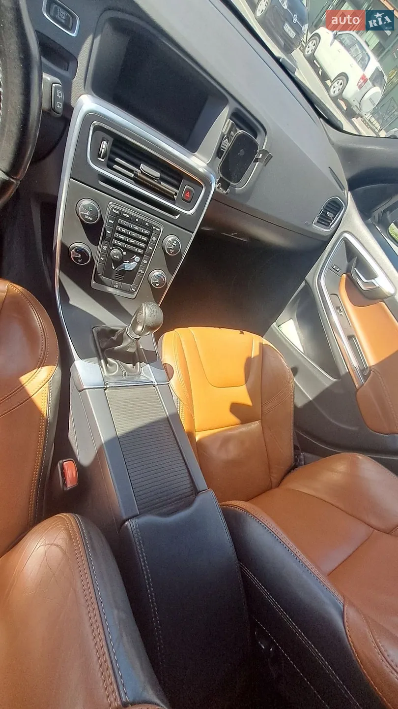 2014 Volvo V60 - мініатюра 16