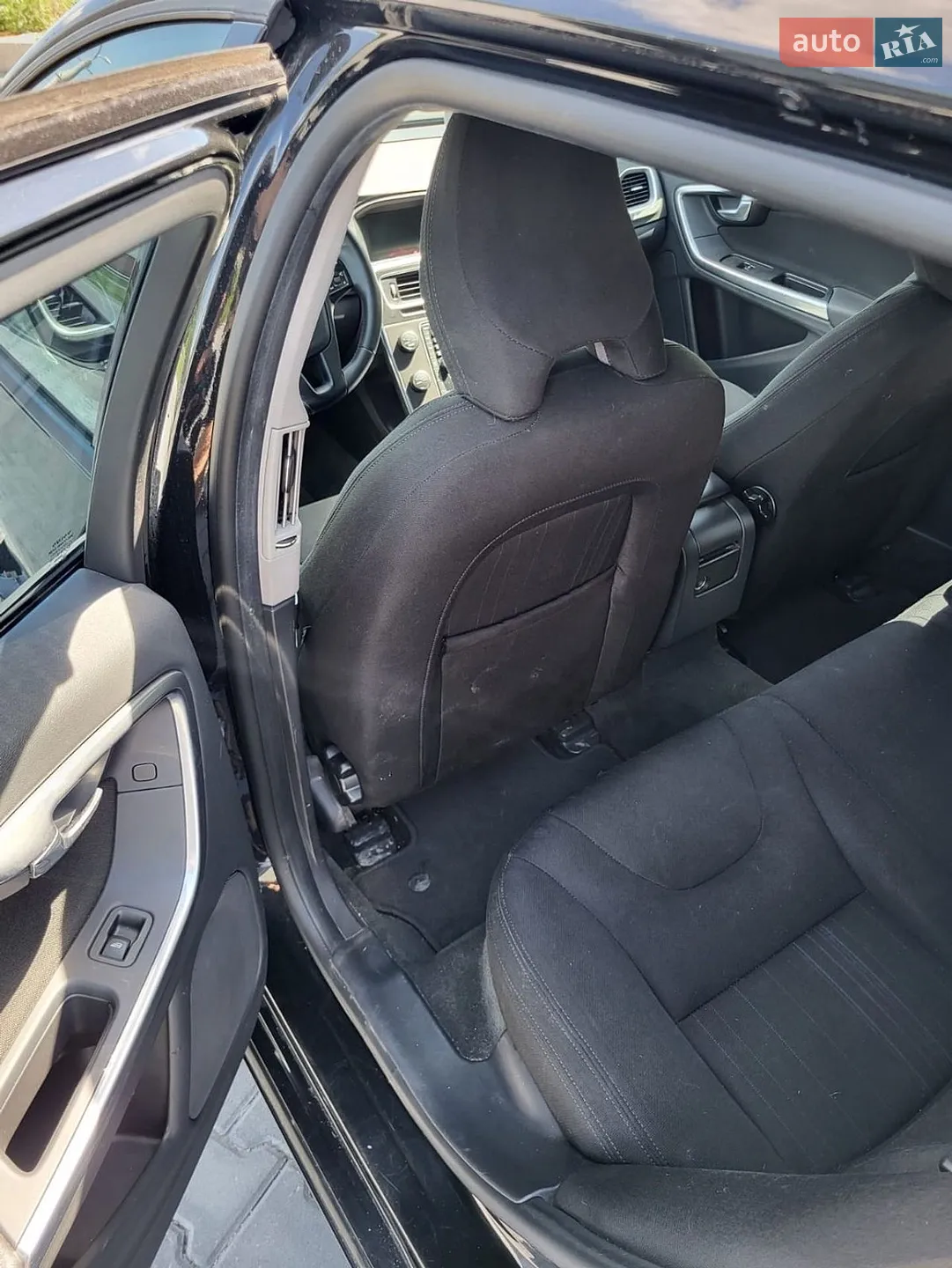 2011 Volvo V60 - мініатюра 8