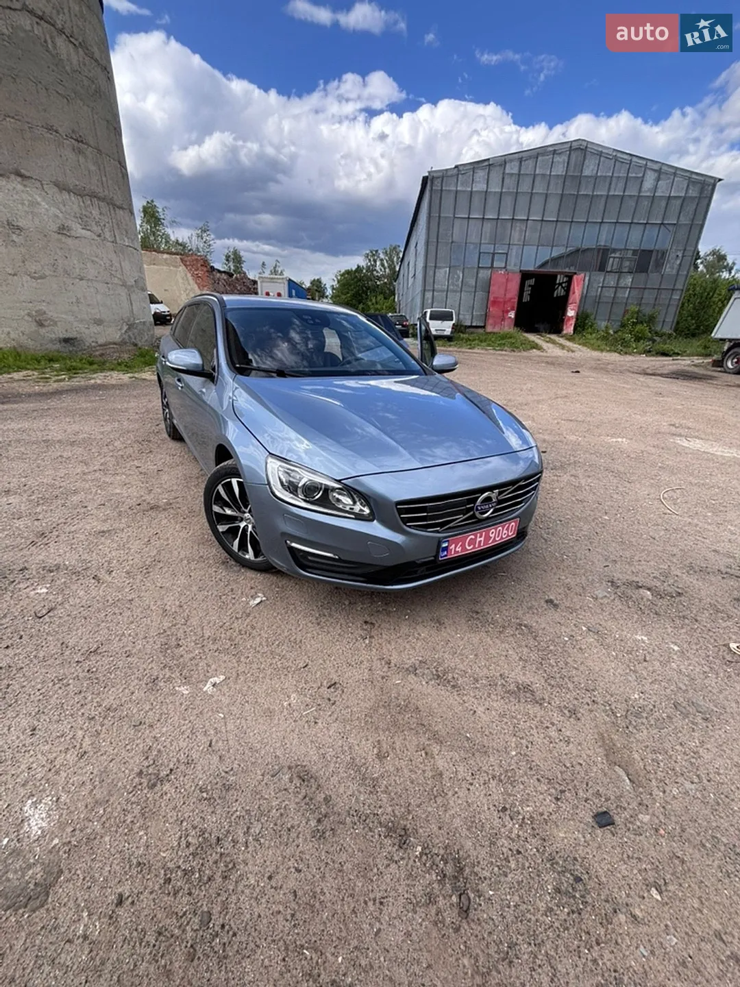 2018 Volvo V60 - фото 1