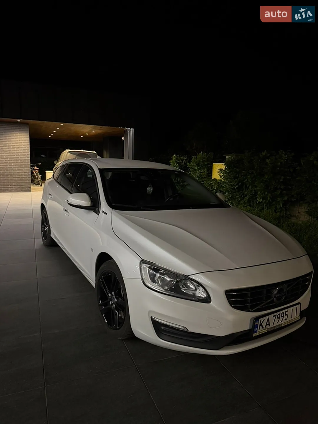 2016 Volvo V60 - мініатюра 2