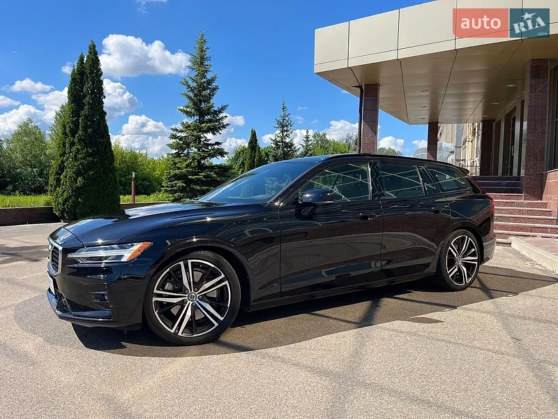 Volvo V60 2019