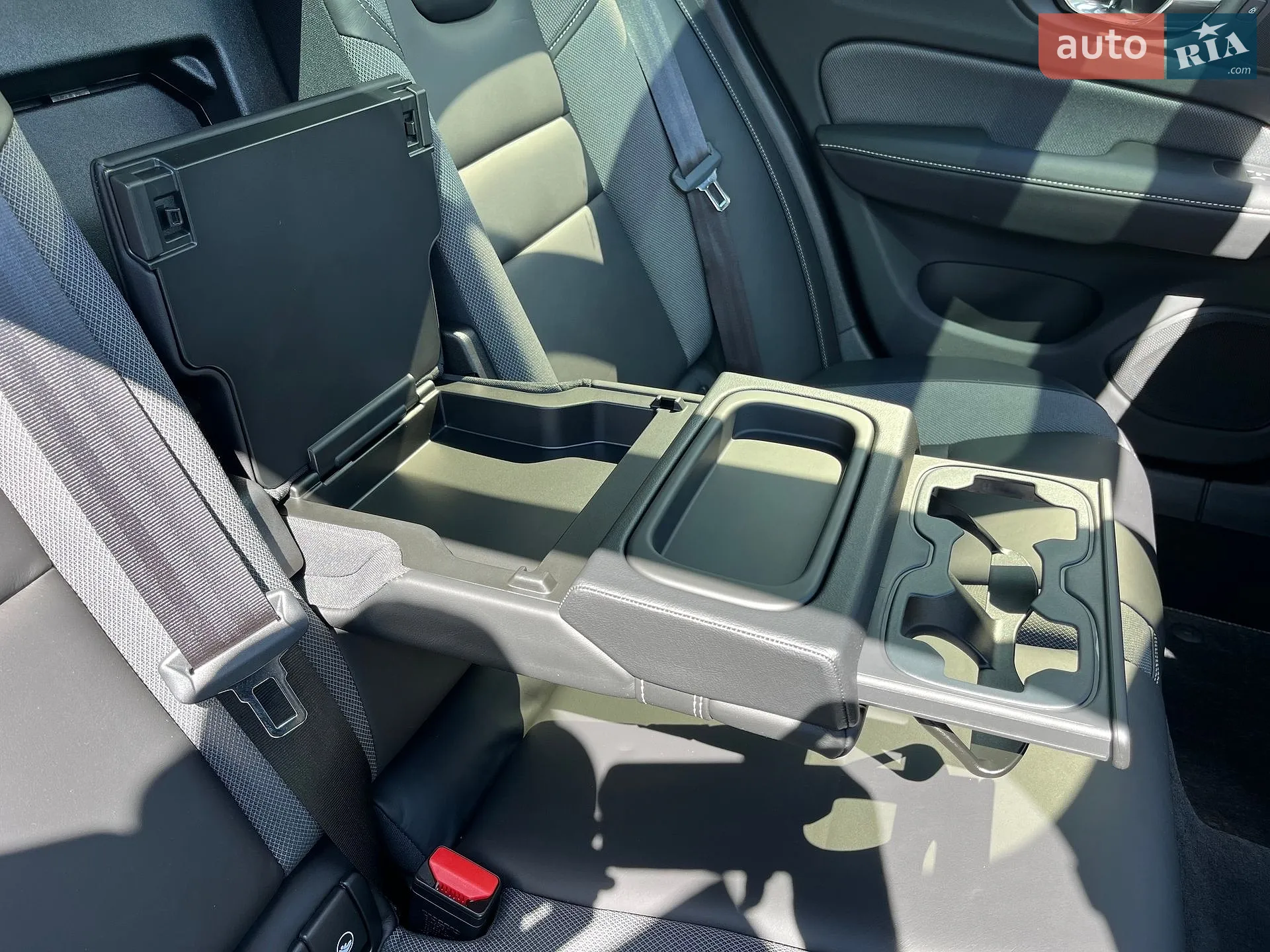 2019 Volvo V60 - мініатюра 21